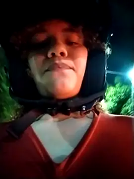 SirenRouge_69's cam snapshot