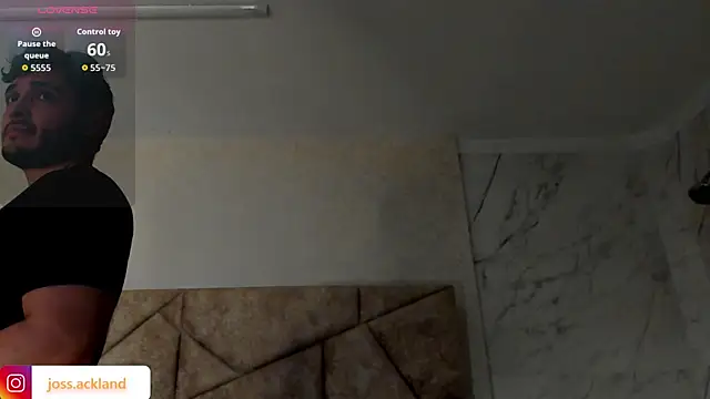 JossAckland's cam snapshot