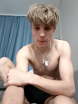 And25bn's cam snapshot