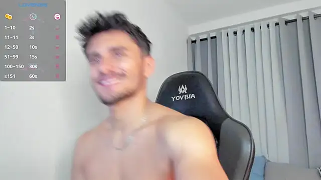 AXEL_OWEN's cam snapshot