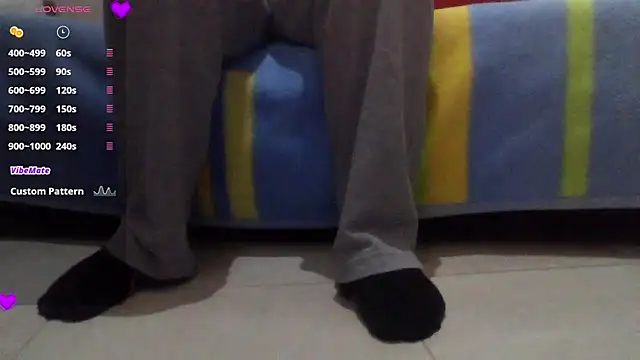 YourHomoBoy's cam snapshot