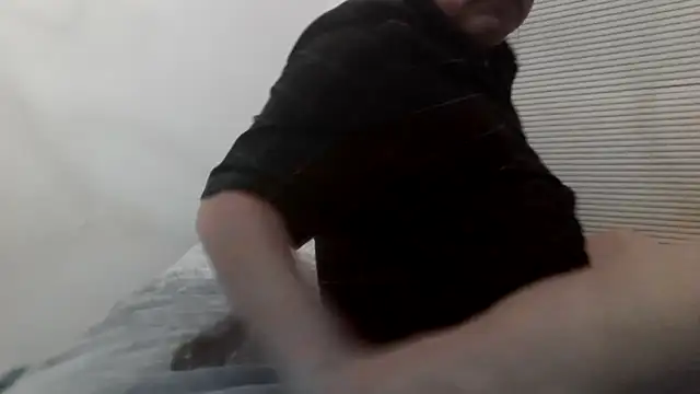 Peachestabby147's cam snapshot