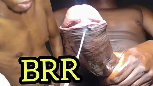 charly_vergonti1's cam snapshot