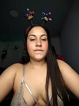 esmeralda_jadees's cam snapshot