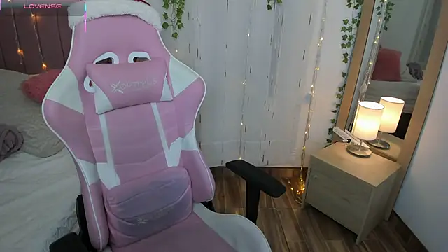 Aurora_duval's cam snapshot