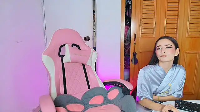 Peach_Rose_'s cam snapshot