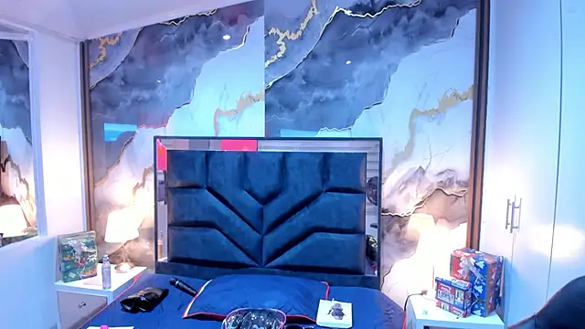 SusanVilla's cam snapshot