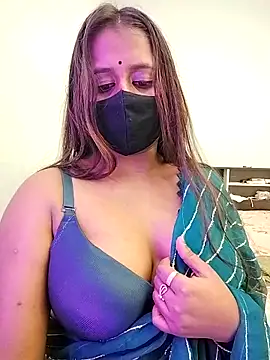 LoveLy-Soneya's cam snapshot