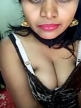 Reena_couple502's cam snapshot