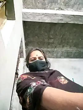 suhani_sharmj's cam snapshot