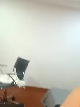 sasi_luna's cam snapshot