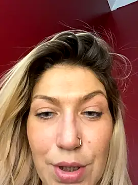 LittleMissEeve's cam snapshot