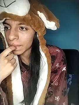 Alma_Kieran live sex cam