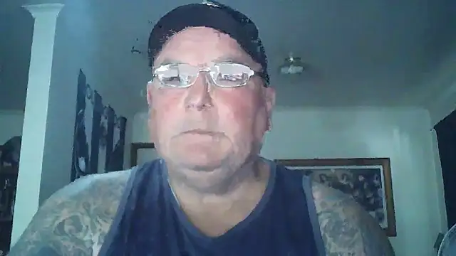 KINKYBLUEYES69's cam snapshot