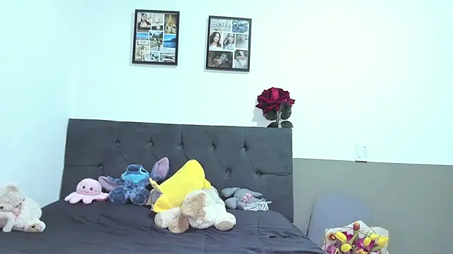 Princesita_Sofia_'s cam snapshot