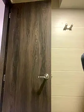 Flora_Minx live sex cam