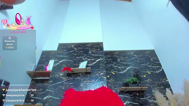 lola_bunny68's cam snapshot