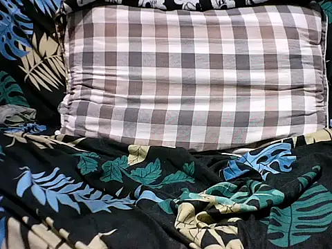 Ella_marie14's cam snapshot