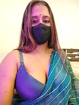 LoveLy-Soneya's cam snapshot