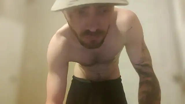 Huntzg23's cam snapshot