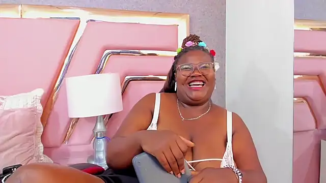 Britanny-Jhonsons live sex cam