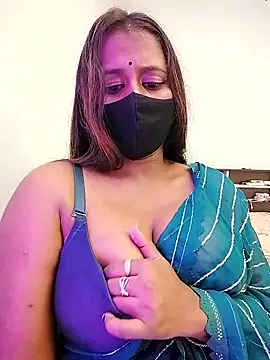 LoveLy-Soneya's cam snapshot