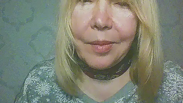 OlgaShine's cam snapshot