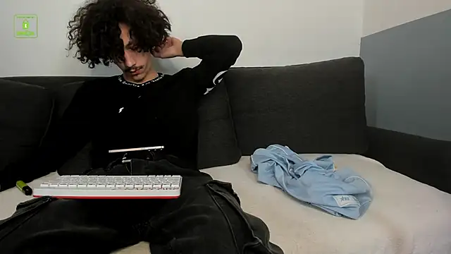 Dilan_Wolfe's cam snapshot