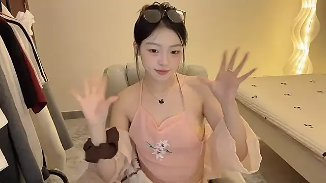 Robin-o3's cam snapshot