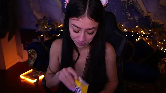 FataleNellie live sex cam