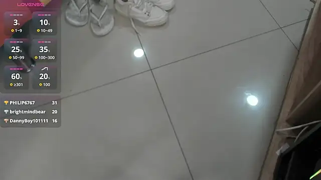 MilfBrenda's cam snapshot