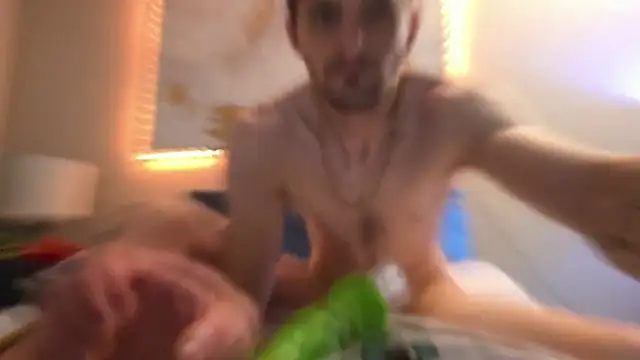 Mrkarizma's cam snapshot