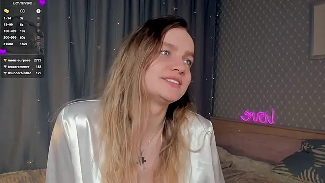 KerenFurguson's cam snapshot