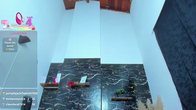 lola_bunny68 live sex cam