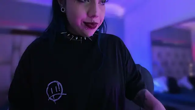 revenmiller_'s cam snapshot