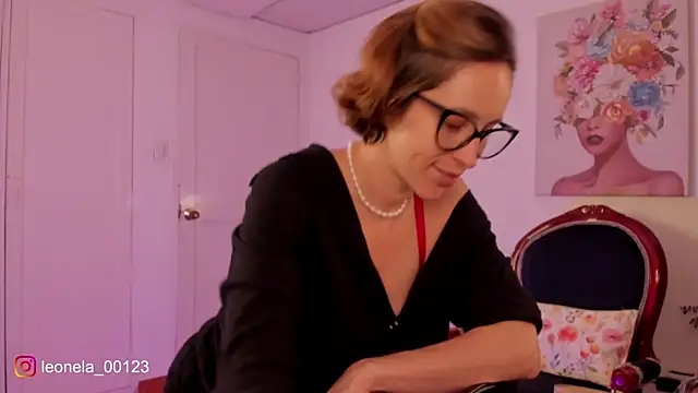 cuddlingbunny's cam snapshot