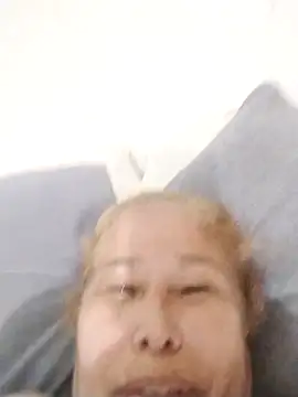 girl_amada's cam snapshot