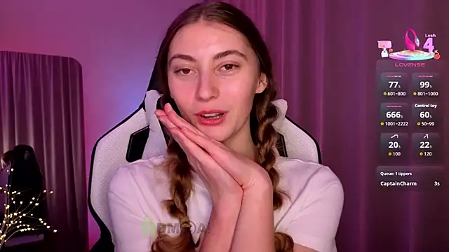 lady_curls's cam snapshot