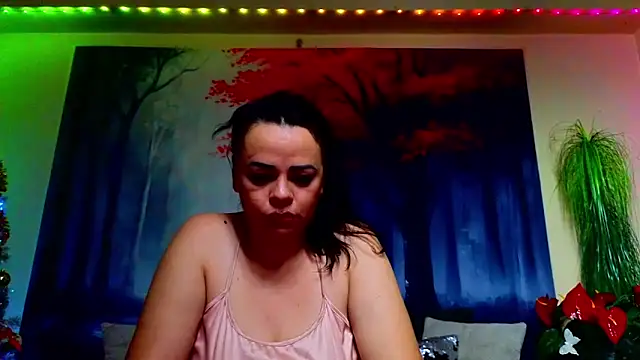 ElizabethEven's cam snapshot