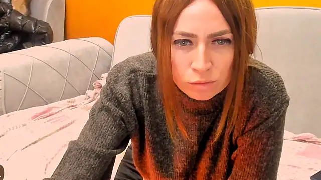 Roxee33's cam snapshot