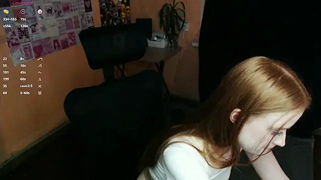 Alice_ShyFox live sex cam