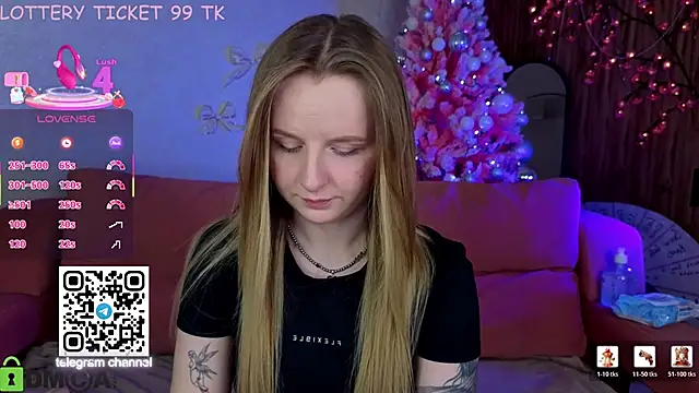 Rina_Panic's cam snapshot