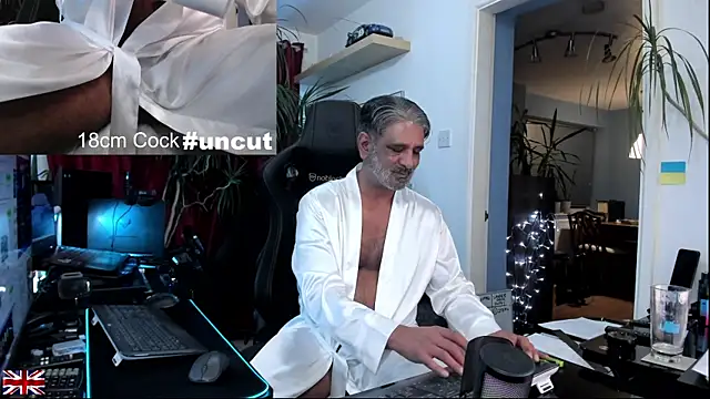 OnlineBossUK live sex cam