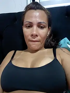 dyjaA's cam snapshot