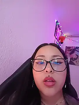 Bella-Gema's cam snapshot