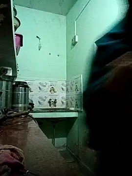 Cute-Charvii live sex cam