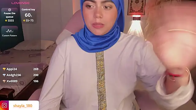 shayla_18 live sex cam