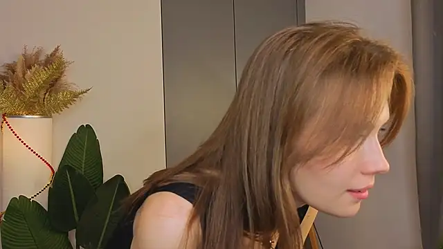 ShannaRois's cam snapshot