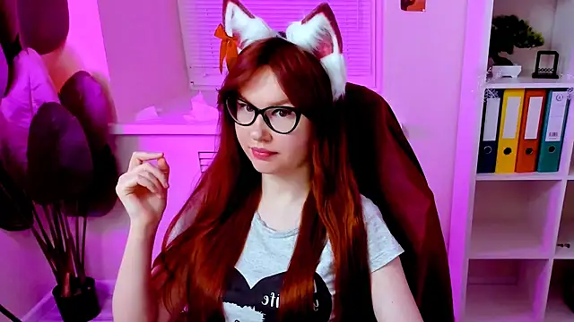 CarolGiggly live sex cam