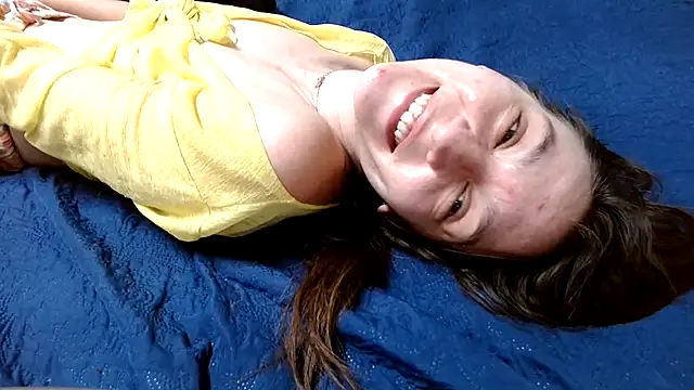 Sonyasays's cam snapshot